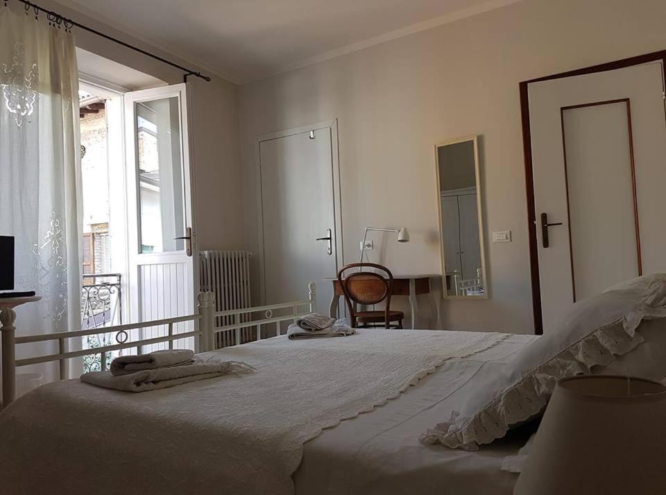 Bed & Breakfast Belfiore Lonato Exterior photo