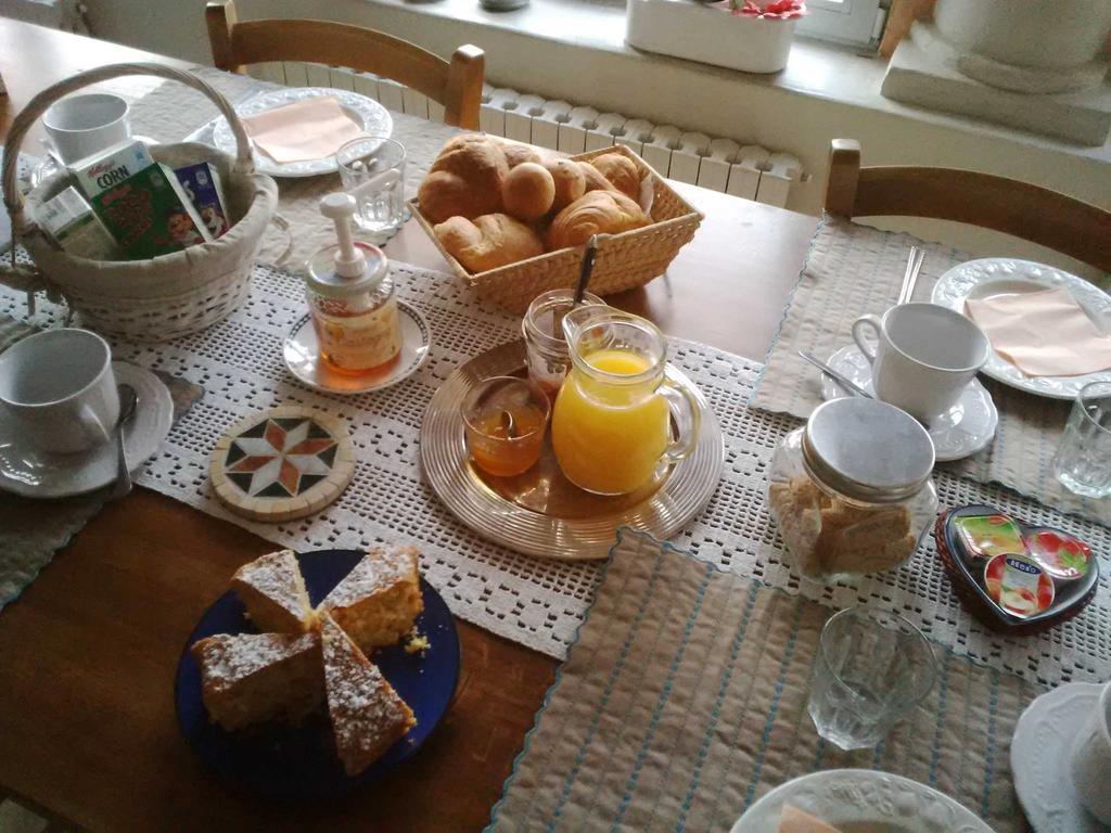 Bed & Breakfast Belfiore Lonato Exterior photo