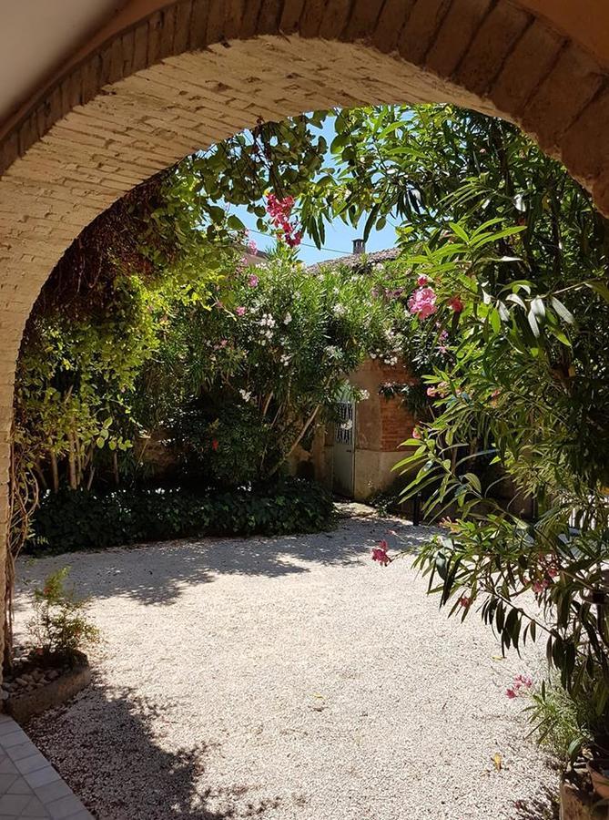 Bed & Breakfast Belfiore Lonato Exterior photo